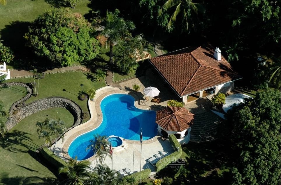 6229 - Equipped Boutique Hotel, Private Mansion or Country Club