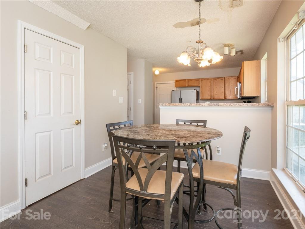 176 Sweet Martha Dr