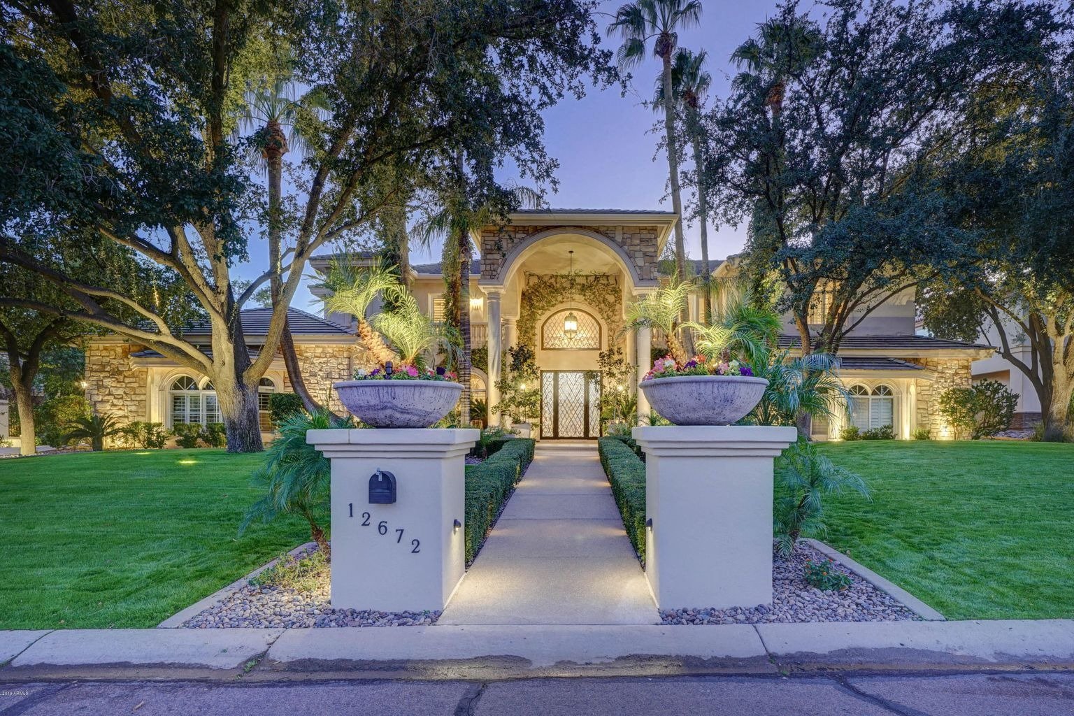 12672 S Honah Lee Ct