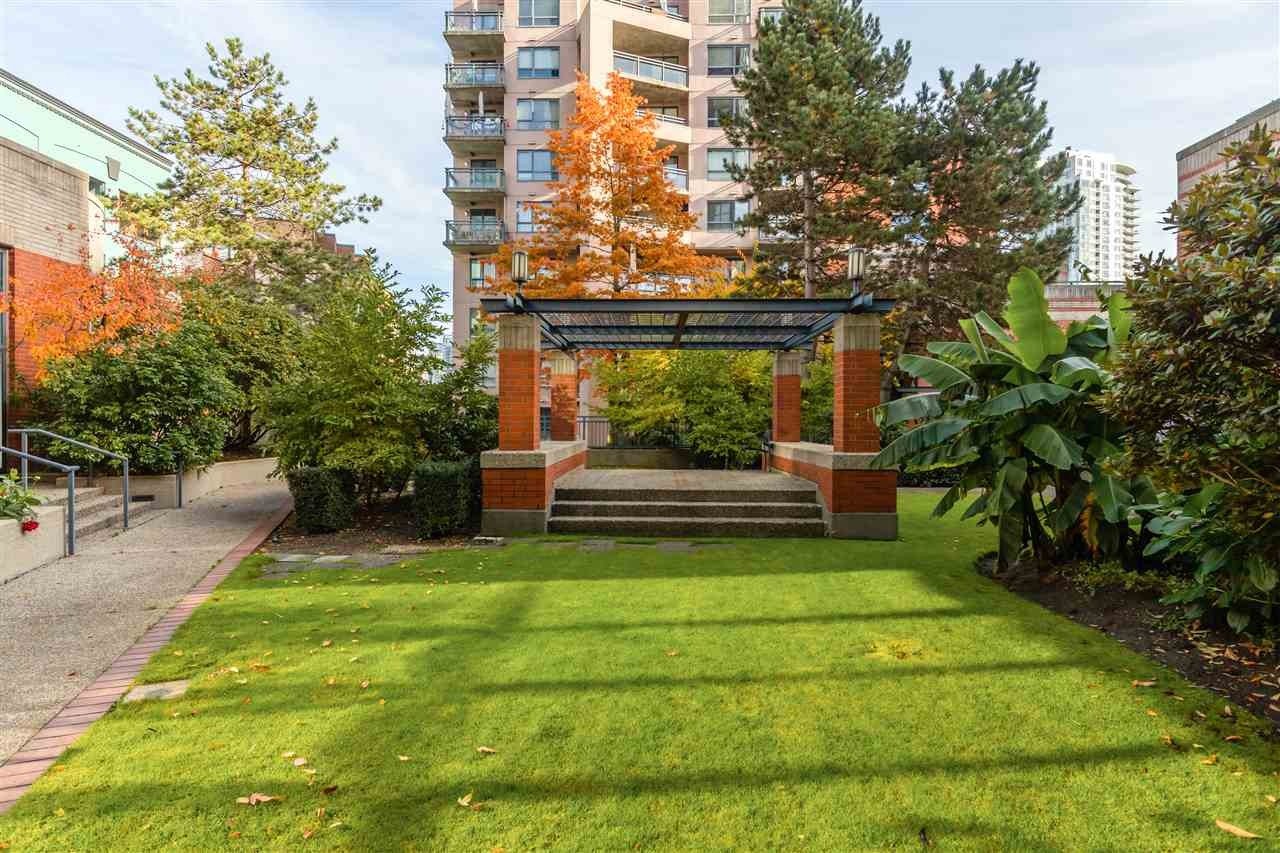 289 Drake St, #1601