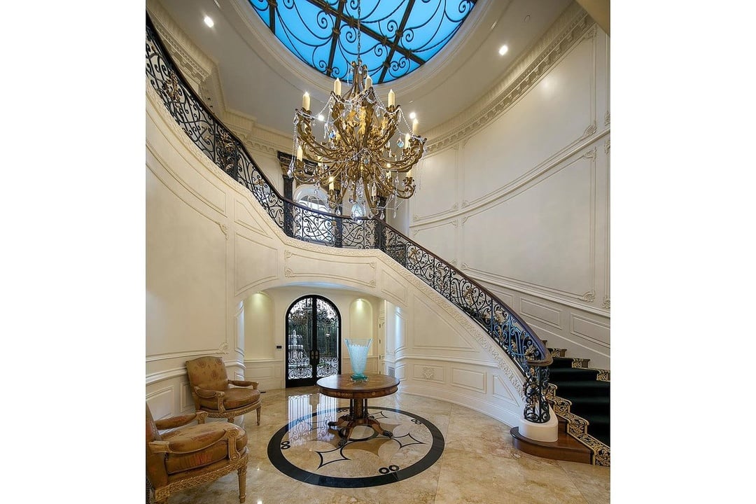 Estate Crystal