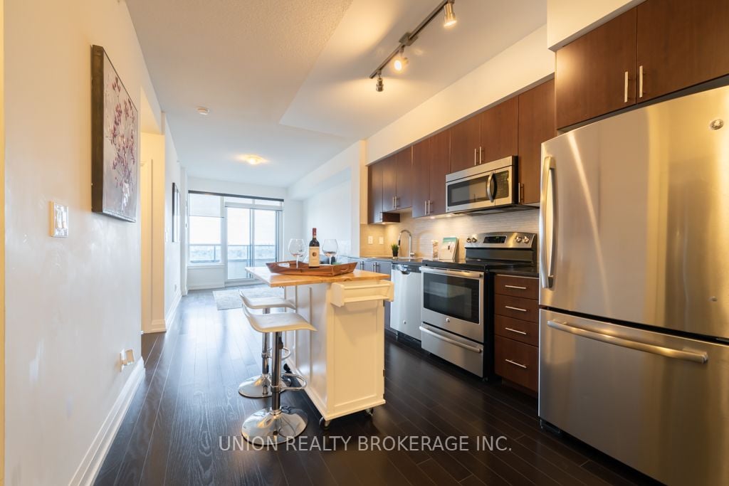 7161 Yonge St, Ste 530