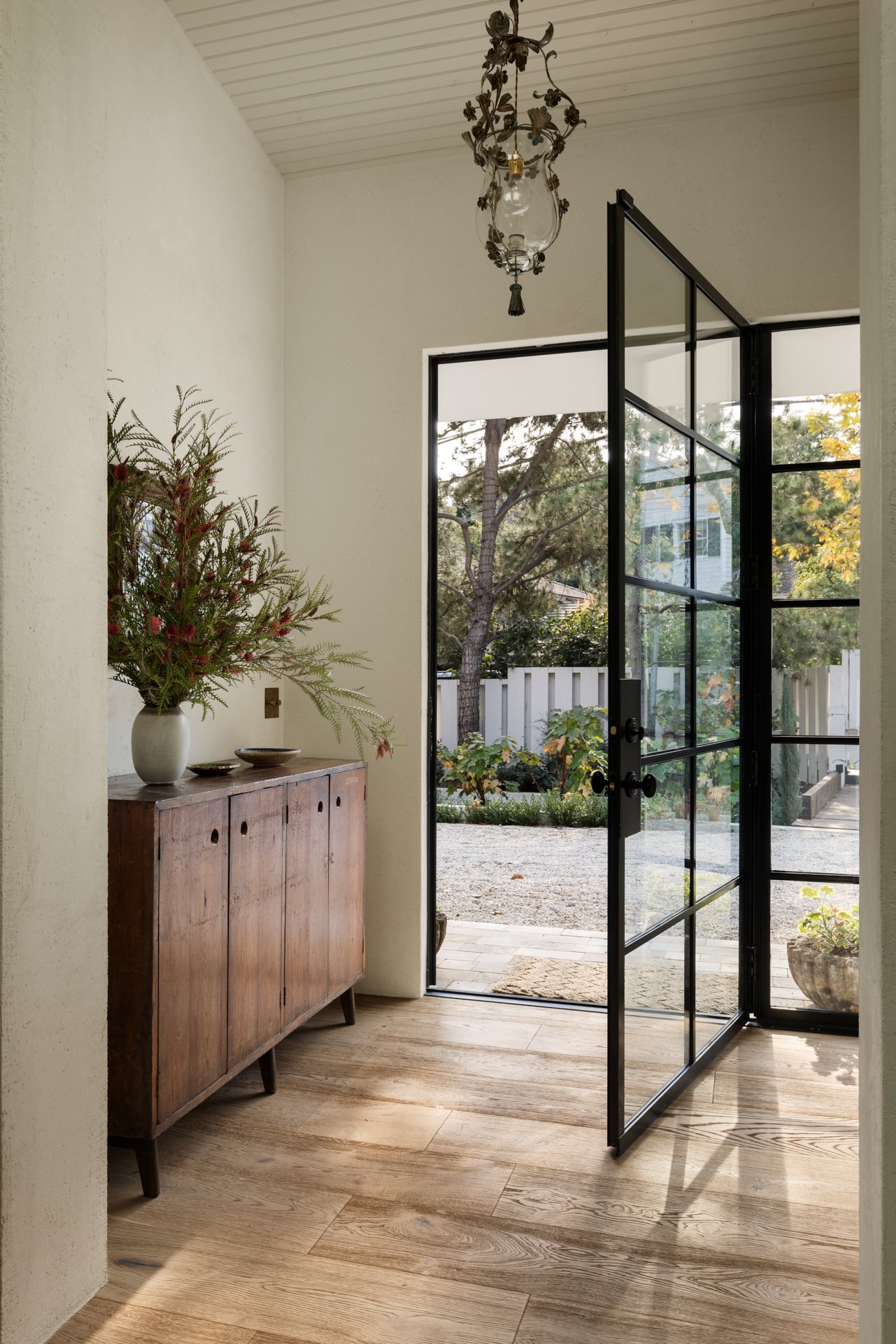 2420 Mandeville Canyon Rd, Brentwood