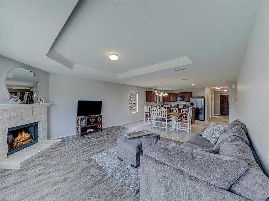 1011 Norias Drive
