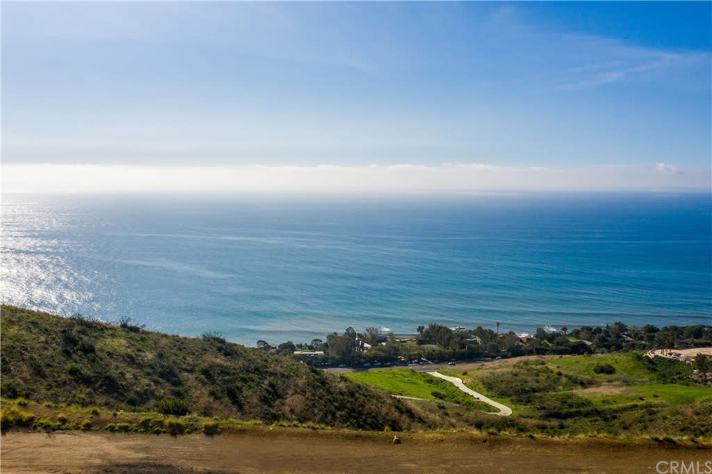 32401 Pacific Coast Highway