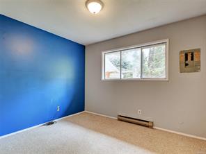 1115 Rolmar Cres