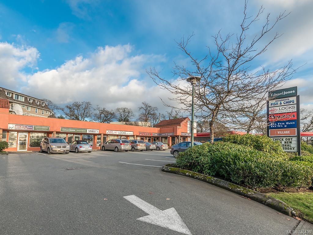 401-4529 W Saanich Rd