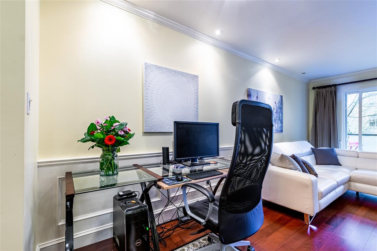 206-1396 Burnaby St