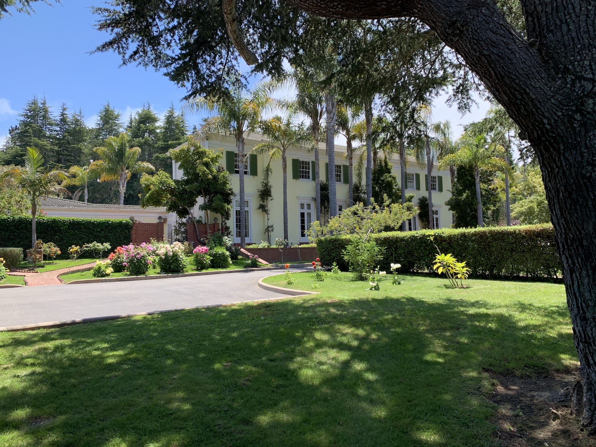 The Monterey Manor