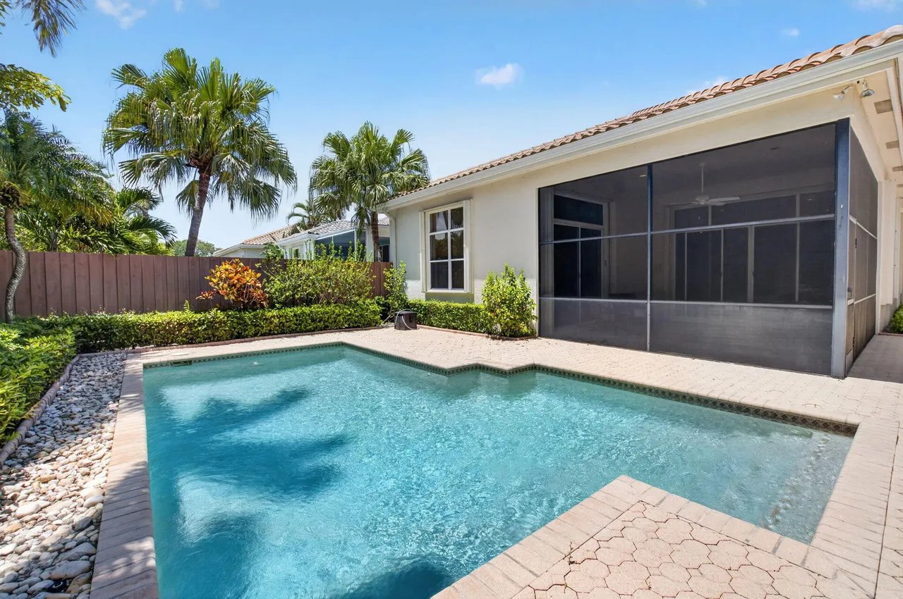 2408 NW 67th Street