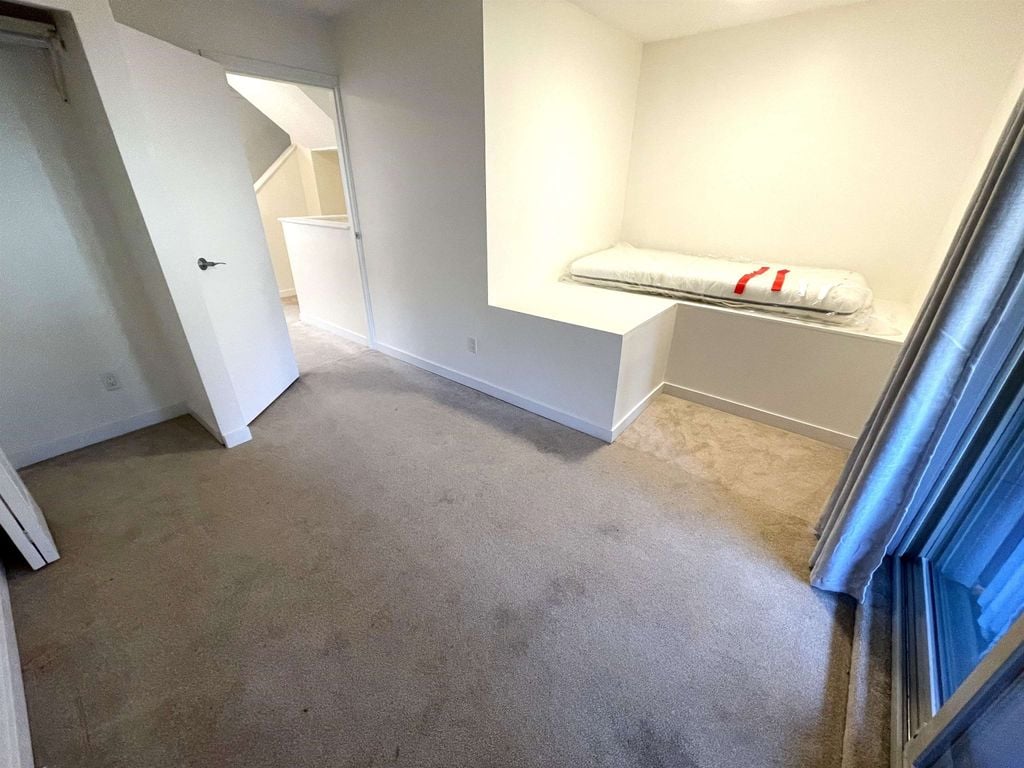 8132 Laval Pl