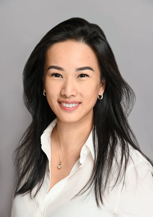 Joanna Chen Walnut Creek, CA Real Estate Agent Headshot