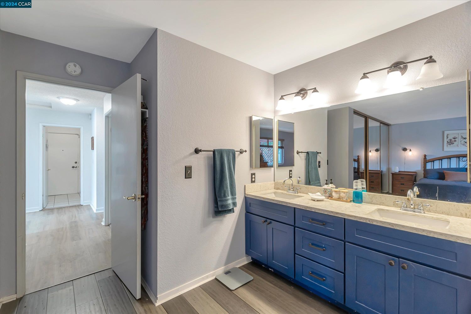 2216 Bristlecone Dr