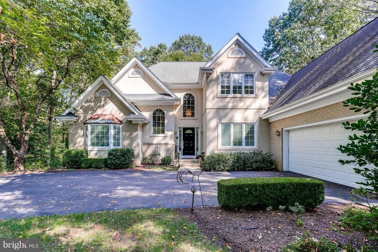 1204 Algonquin Rd