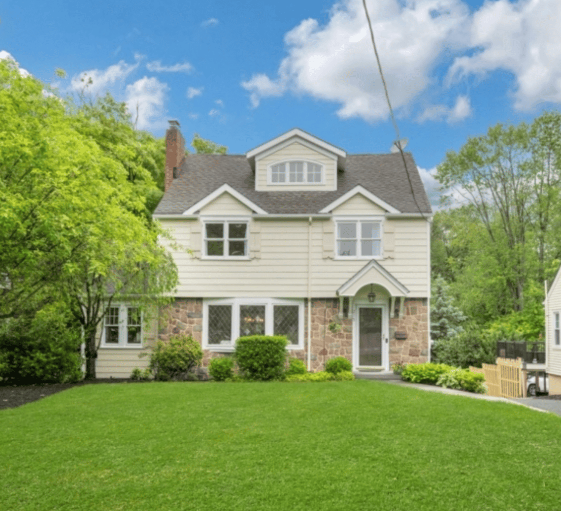 215 Kent Place Boulevard, Summit