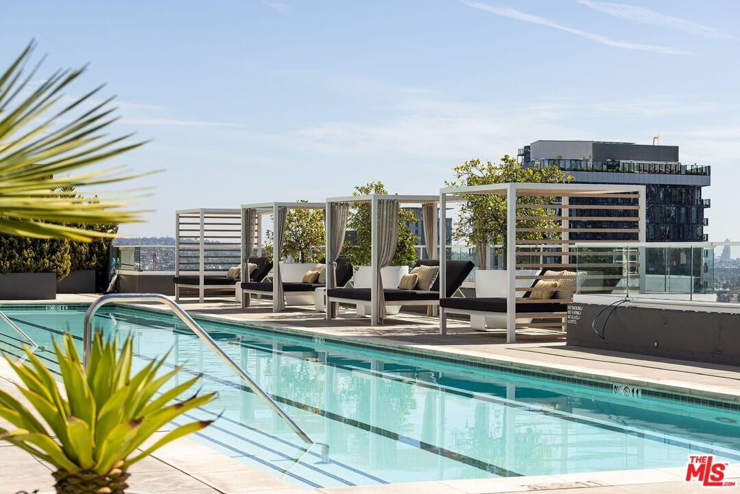 6250 Hollywood Blvd, #6K