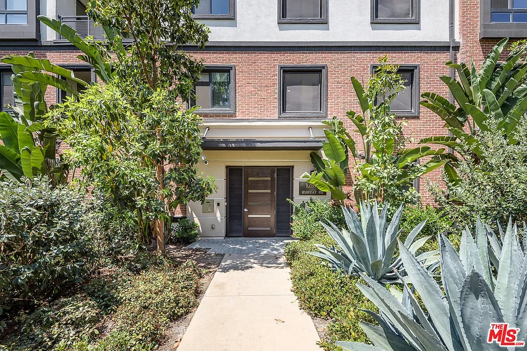 12875 Runway Rd, Apt 5