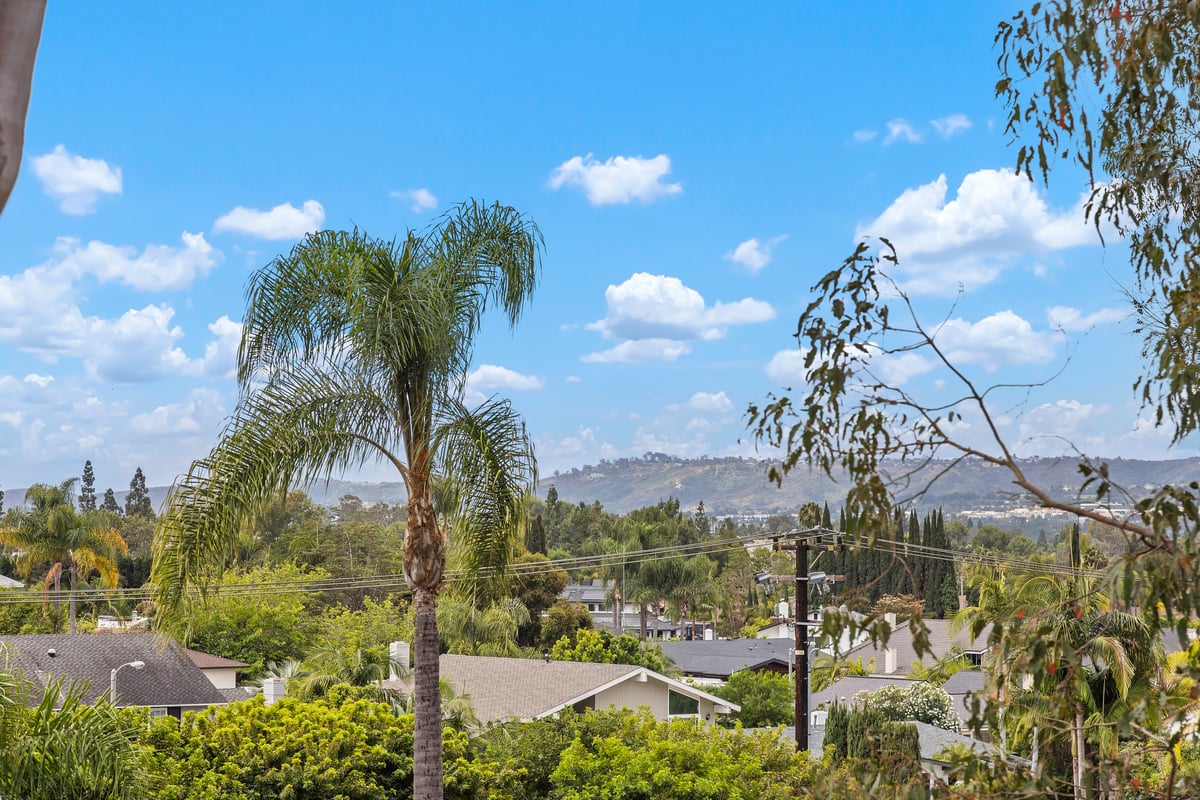 23922 Copenhagen St, Mission Viejo, CA 92691