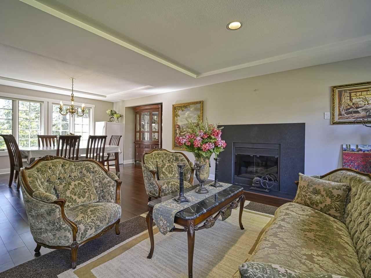 2230 Sorrento Dr