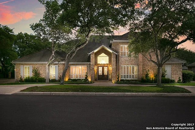 7 Camden Oaks
