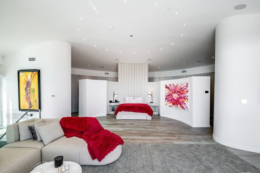 Vireon Pavilion, Pacific Coast Hwy, 90265