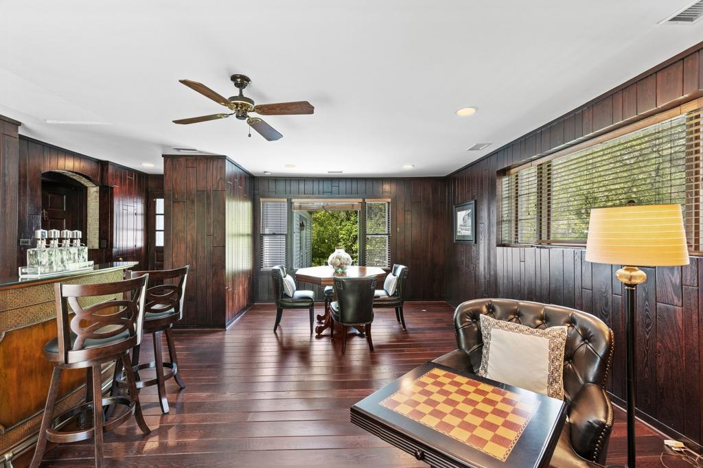 1628 W Old Mill Road