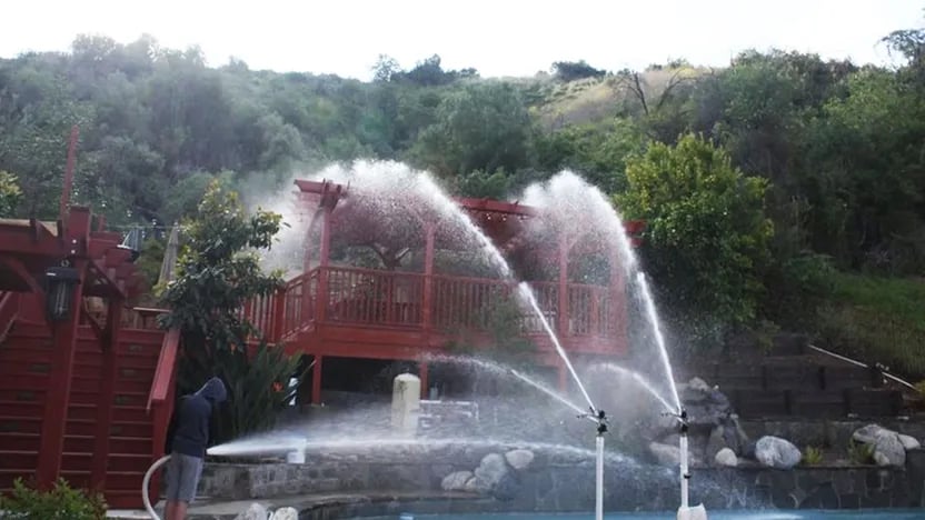 California Resident Credited With Creating Homemade Water Pump That Saved Home from L.A. Fire