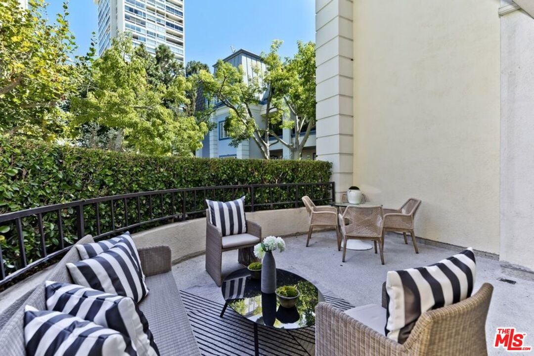 10126 EMPYREAN WAY Unit: 101