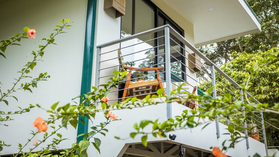Luxury Riverfront Residence in Playa Dominical Walk to the Beach
