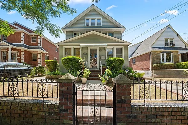 137-46 Bedell Street #2