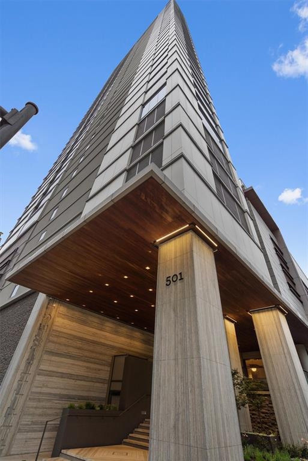 501 West #1106