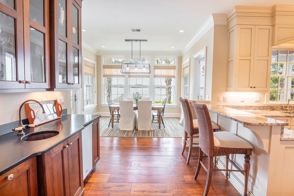 31 Rhetts Bluff Rd