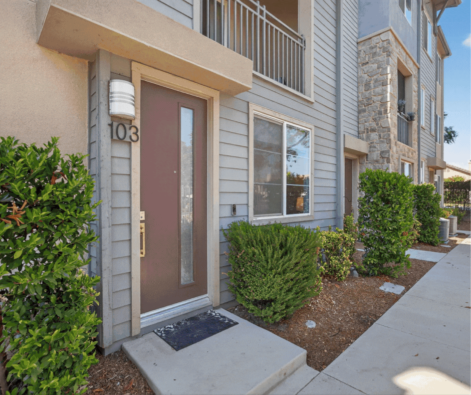893 Tangelo Way Unit#103, Corona, CA 92878