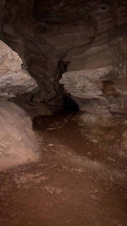 Exploring Cave of the Winds: Colorado’s Underground Adventure