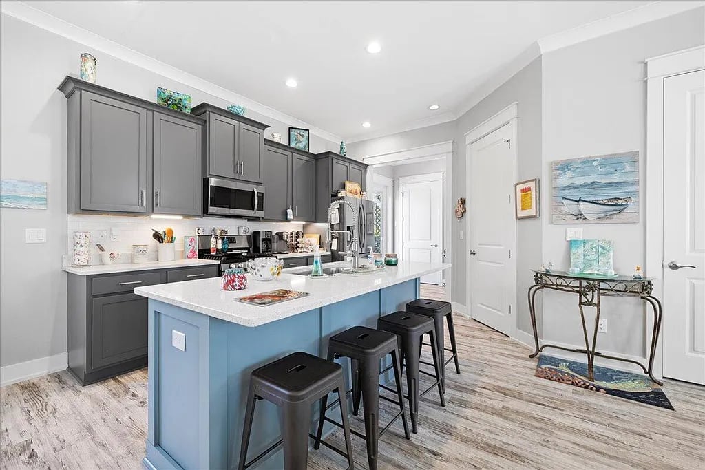 119 Woodshire Dr
