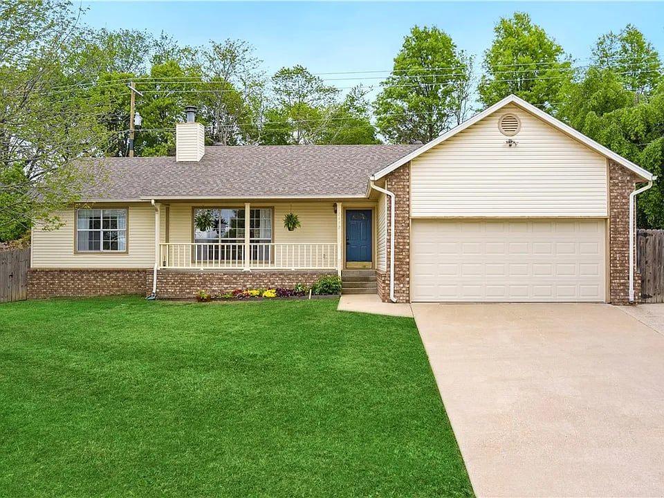 2472 W Jane Circle Dr