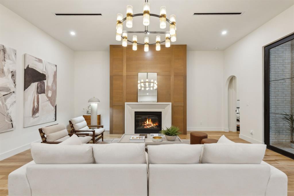 4442 Santa Barbara Drive