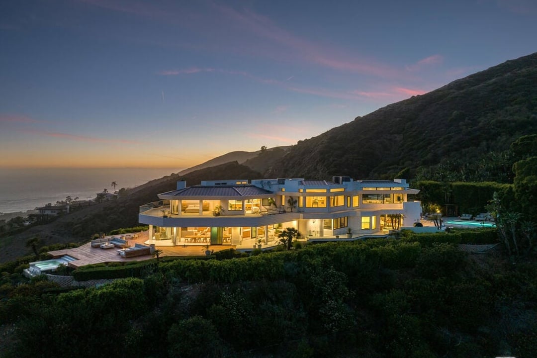 Meridian Manor, Encinal Canyon Rd, 90265