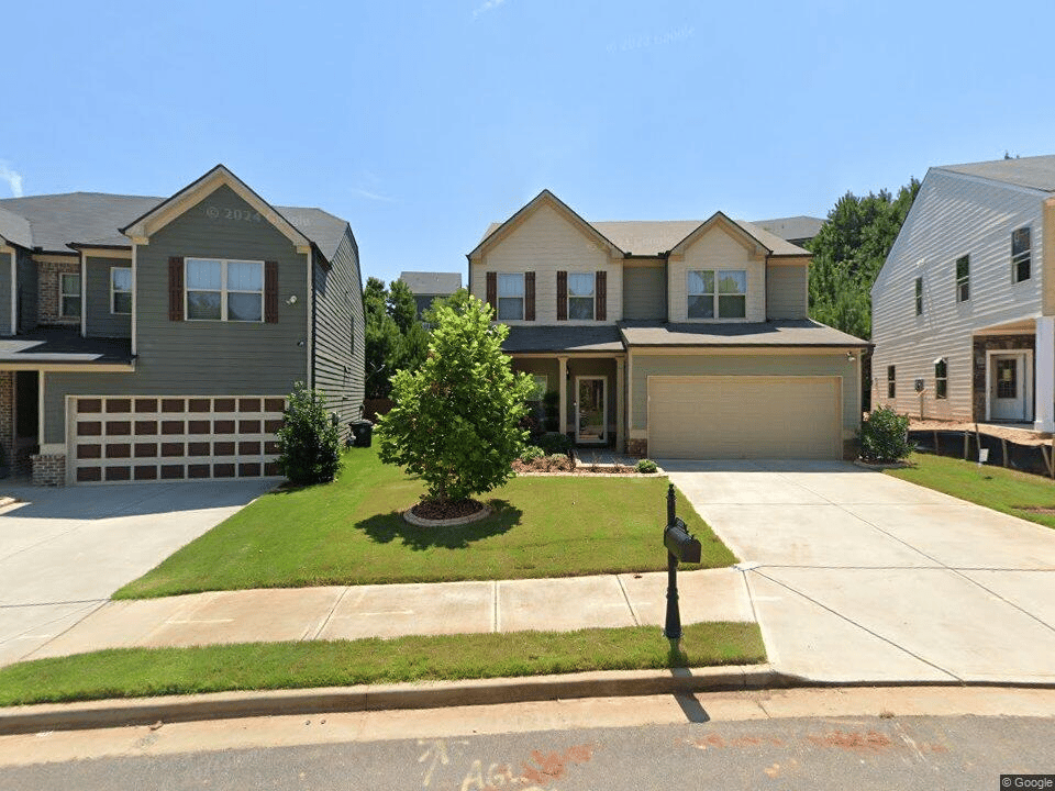 3938 Kingfisher Dr