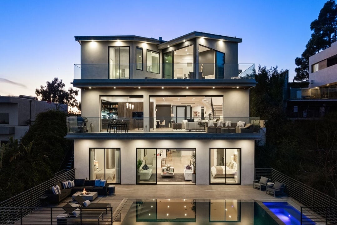 Aurelian Crest, Linda Flora Dr, 90049