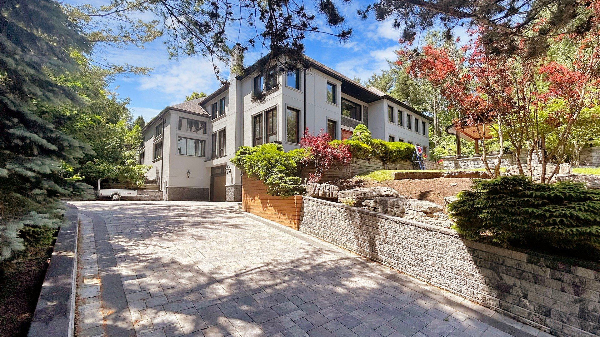 Prestigiously Situated In Woodland Acres