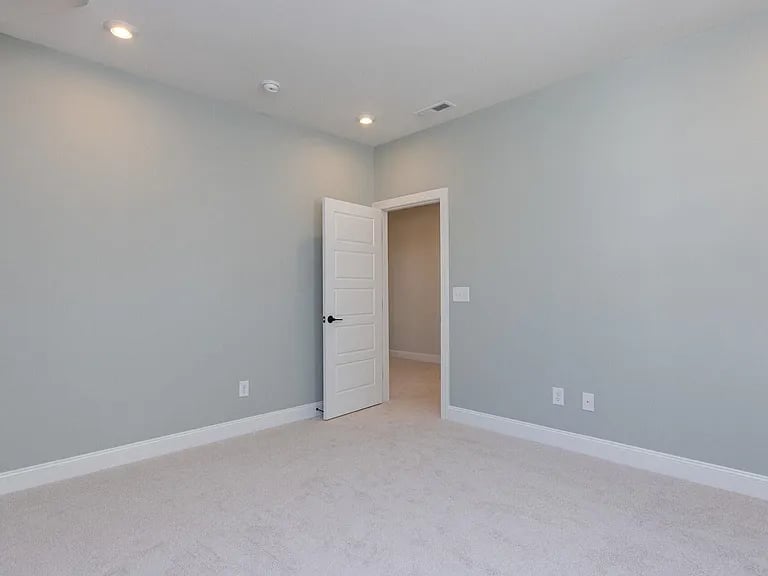 378 Monteith Dr