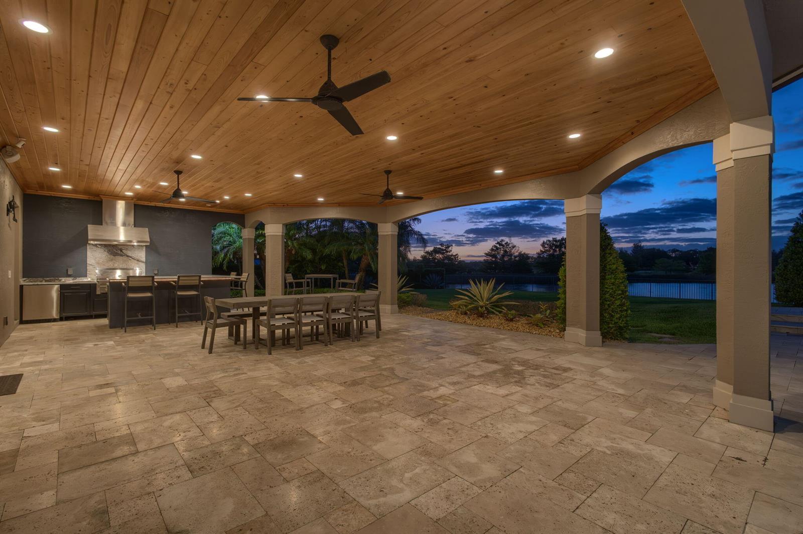11135 Lynwood Palm Way
