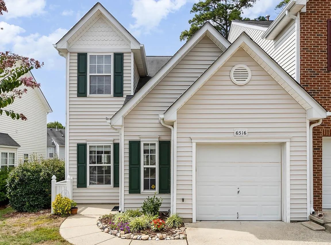 6516 Clarksdale Ln