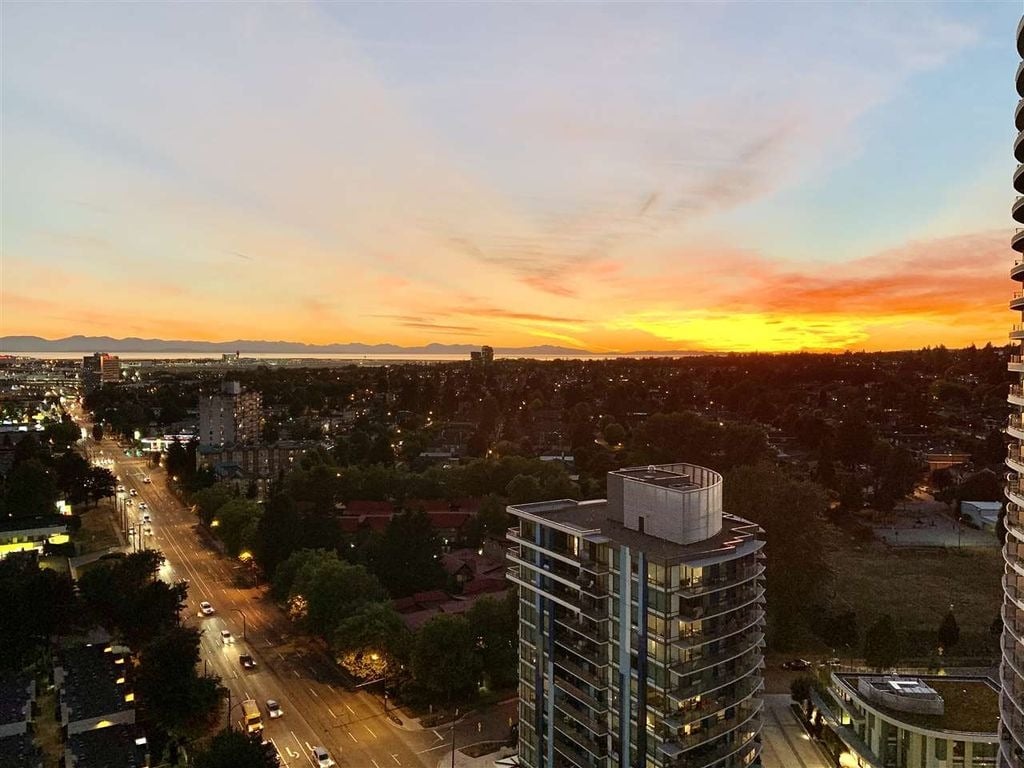488 SW Marine Dr, #2305