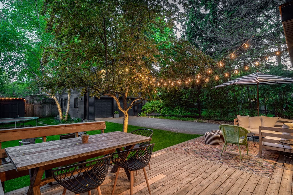 52 Kerr Street, Oakville