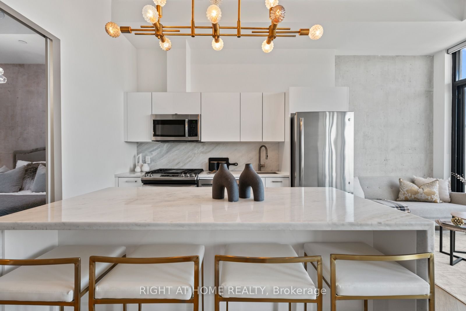 PENTHOUSE AT THE HARLOWE