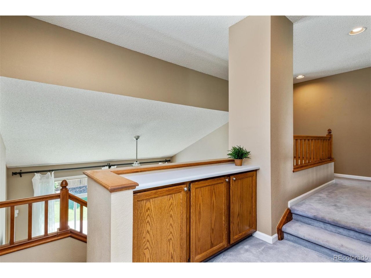 9250 Buttonhill Ct