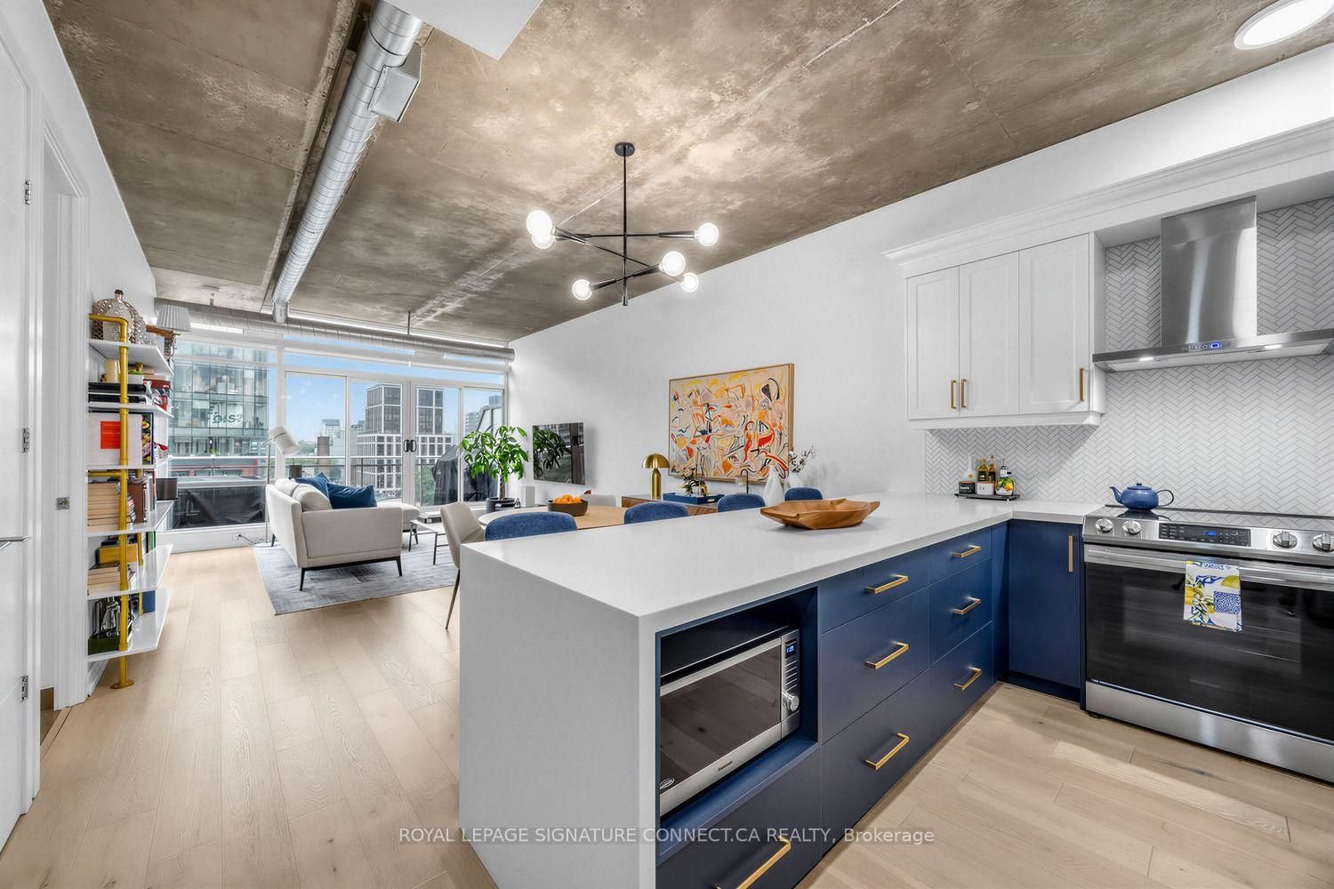 PENTHOUSE AT 66 PORTLAND ST 