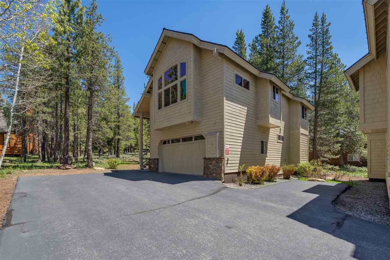 12727 Northwoods Blvd